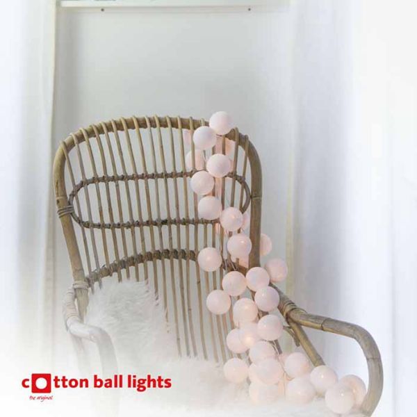 Cotton Ball valosarja valkoinen 35-palloa