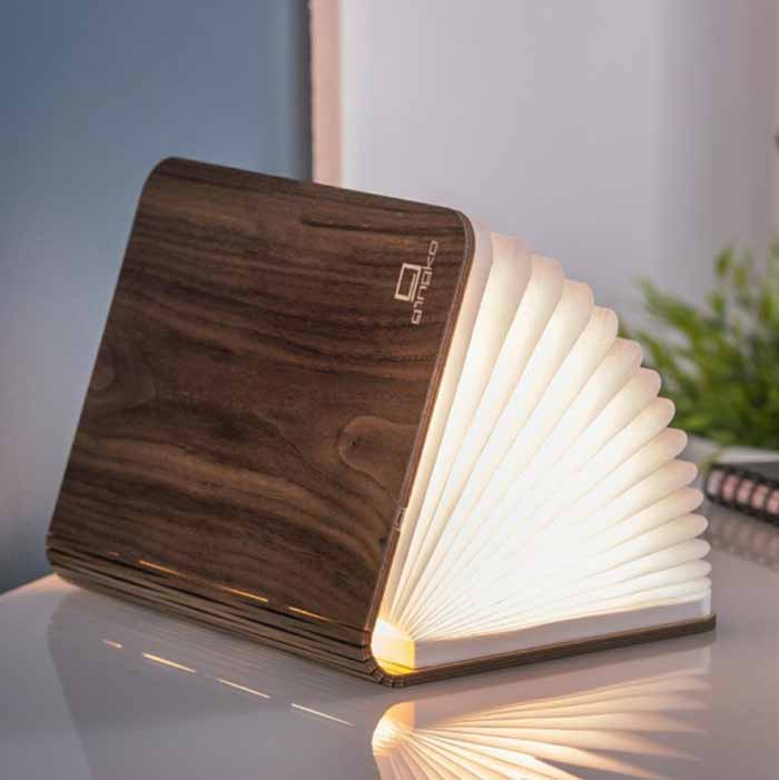 Gingko Natural Wood Smart Book Light pähkinäpuu